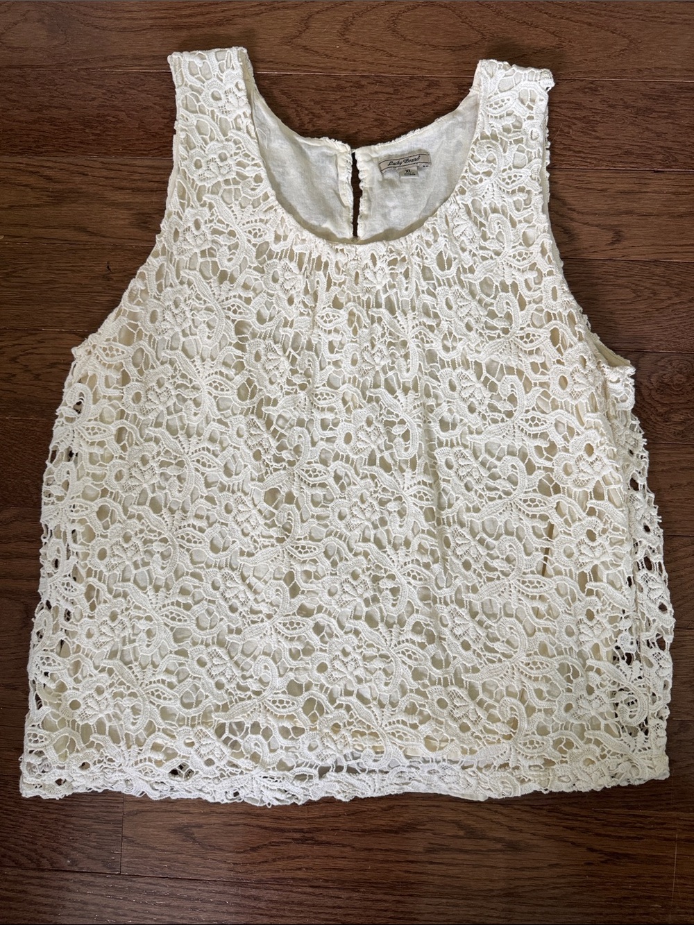 Lucky brand ivory lace eyelet overlay tank top